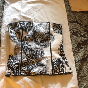 Cute strapless top 10/10 condition worn 1x